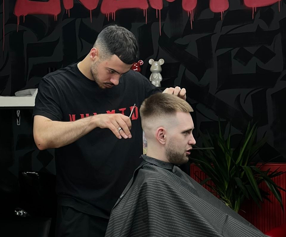 UNLMTD Barbershop wnętrze